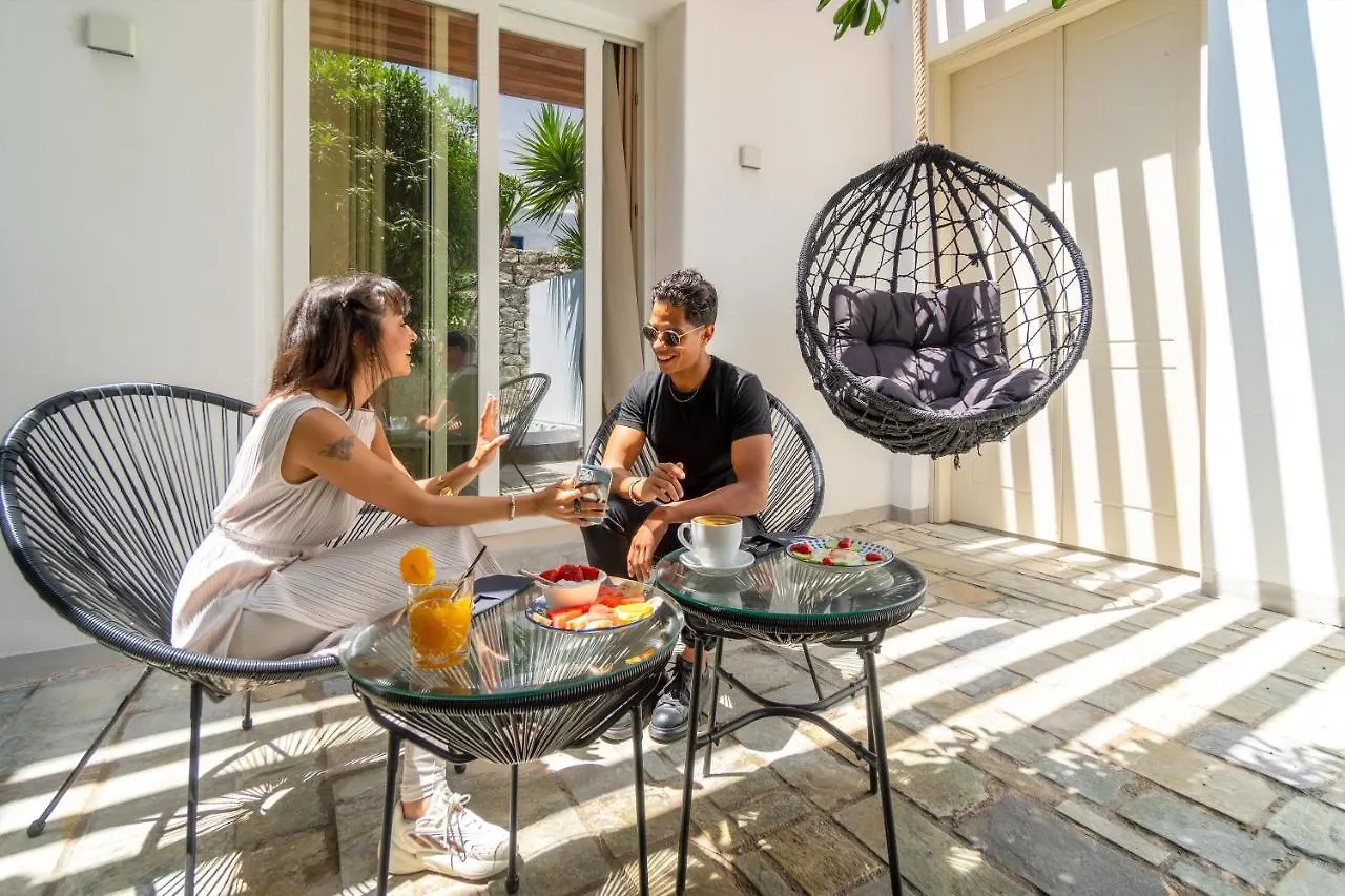 Omnia Mykonos Boutique Hotel & Suites Ornos