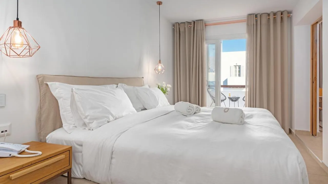 ****  Omnia Mykonos Boutique Hotel & Suites Ornos  Grecja