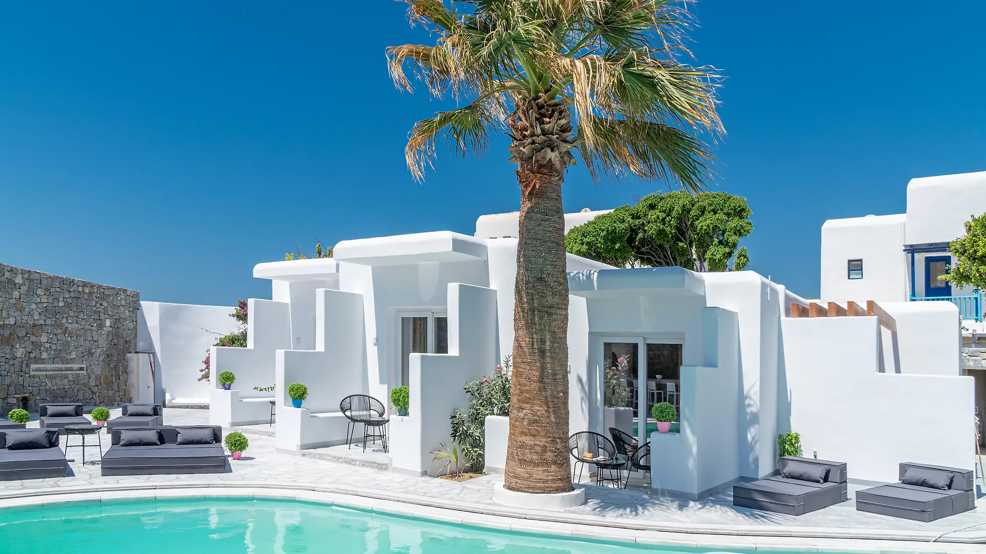 Omnia Mykonos Boutique Hotel & Suites Ornos  4*, Ornos (Mykonos)