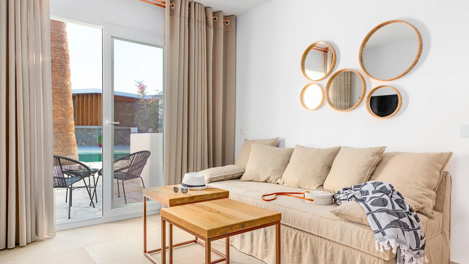Omnia Mykonos Boutique Hotel & Suites Ornos