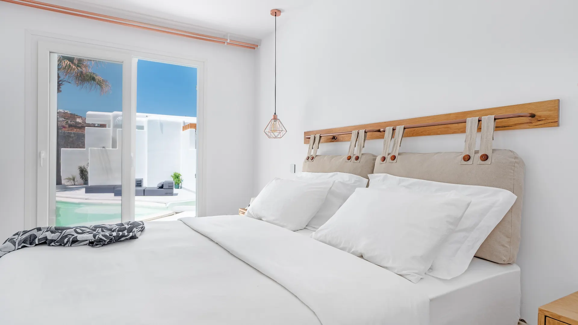 Omnia Mykonos Boutique Hotel & Suites Ornos  Grecja
