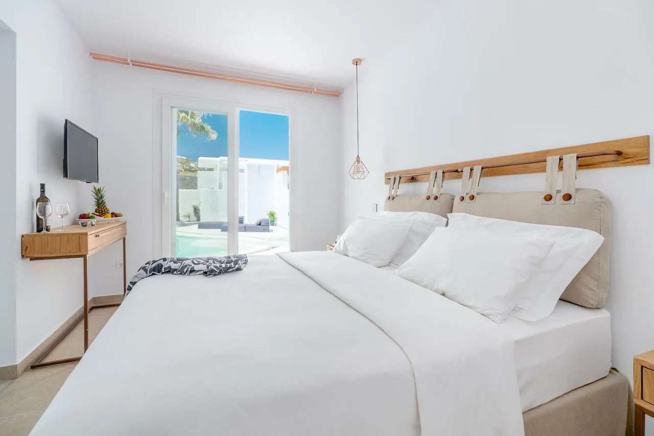 Omnia Mykonos Boutique Hotel & Suites Ornos