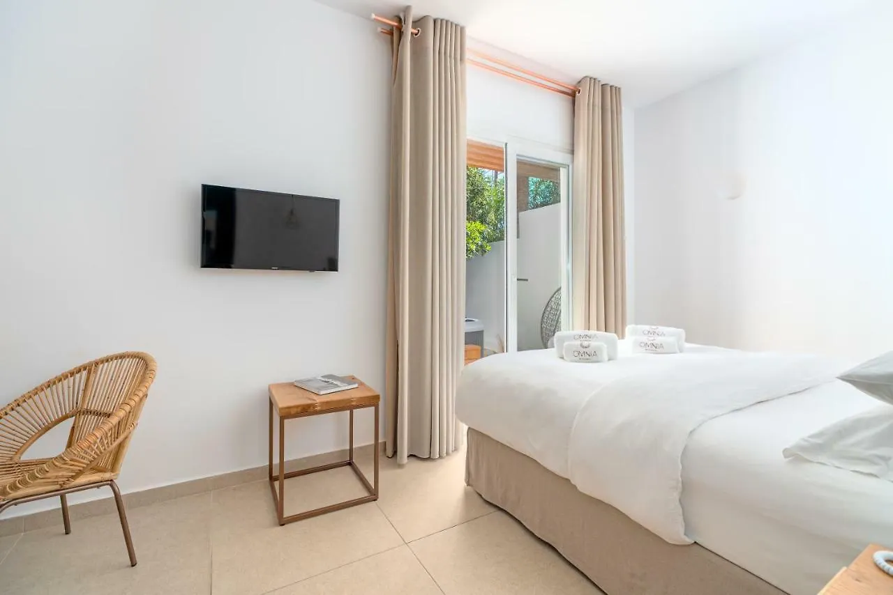 Omnia Mykonos Boutique Hotel & Suites Ornos